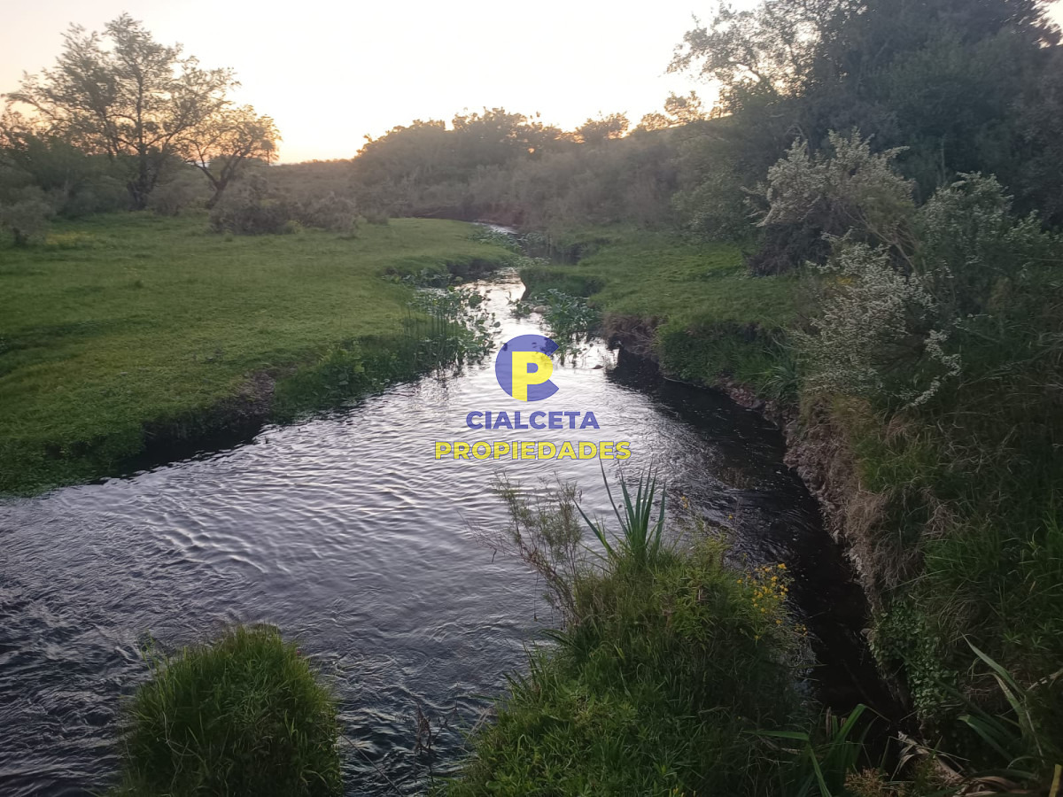 Chacra ID.547 - 10 hectáreas con casa y arroyo