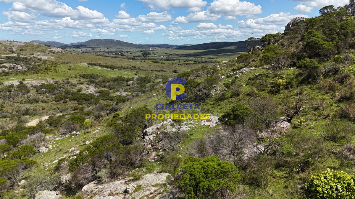 Chacra ID.533 - Chacra de 3 hectáreas financiada a 28 minutos de San Carlos