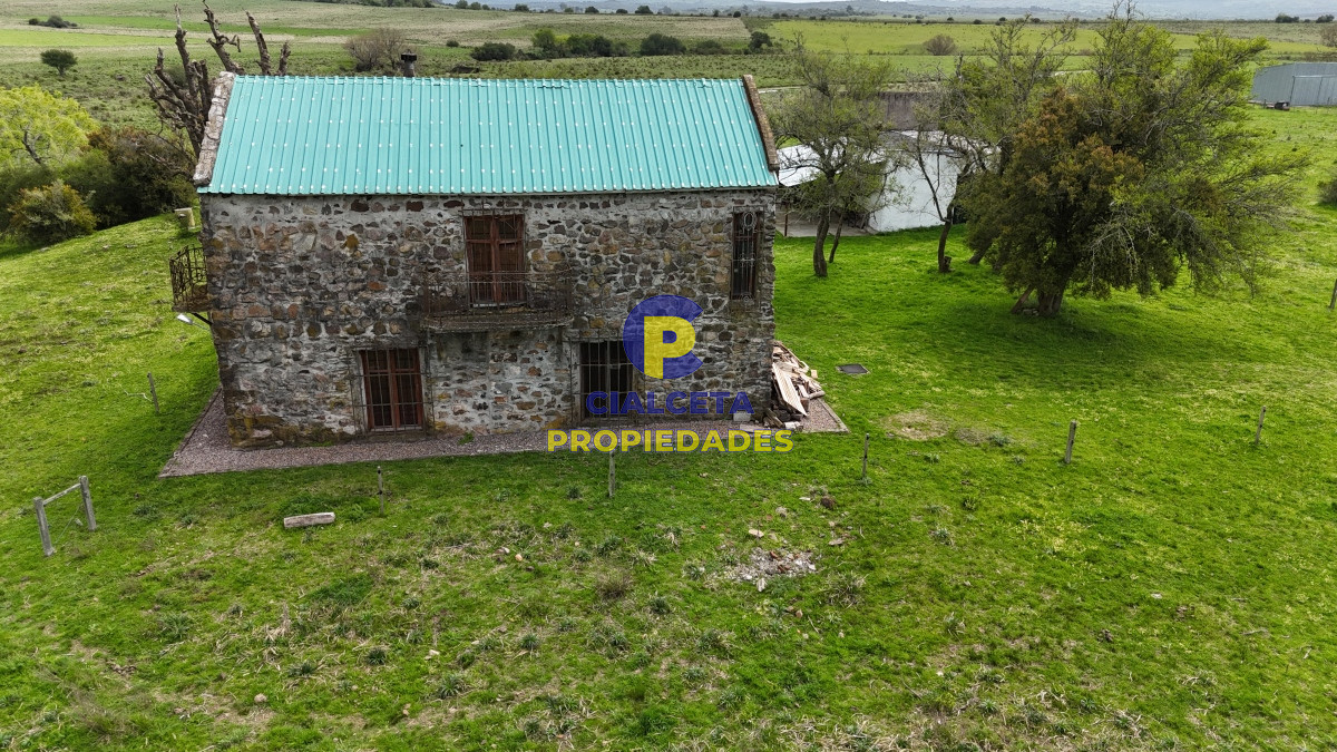 Campo Ref.538 - 68 hectáreas y media en Valle Fuentes con 200 de coneat