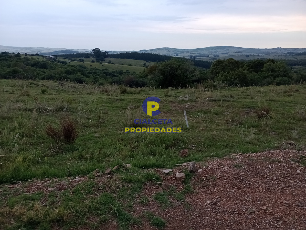 Campo Ref.182 - 5 hectáreas en Pueblo Edén