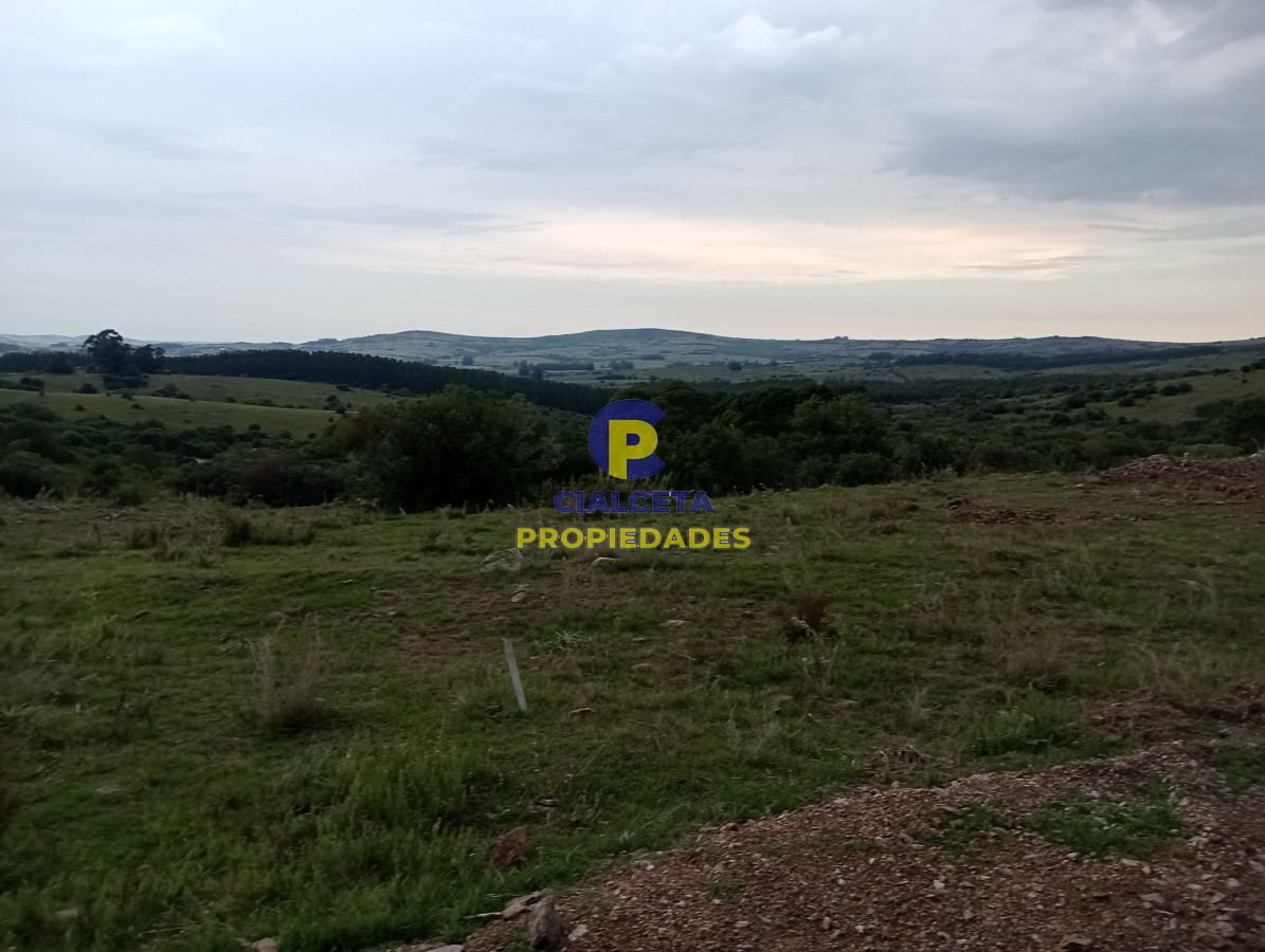 Campo Ref.182 - 5 hectáreas en Pueblo Edén