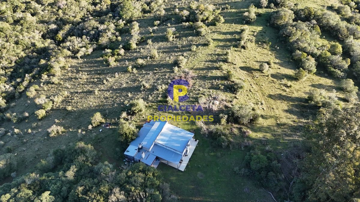 Campo Ref.526 - 60 hectáreas con casa , monte nativo, hermoso lugar
