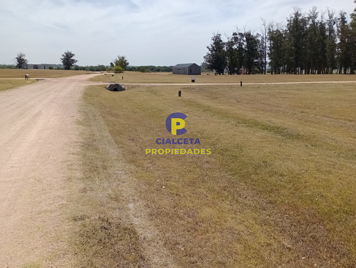 Terreno ID.303 - Terreno en barrio El Quijote
