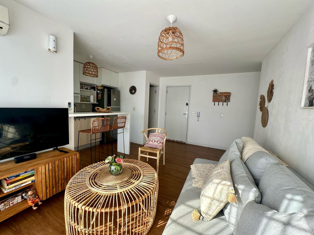 Apartamento ID.300 - Apartamento como a estrenar! 3 dorm La Unión