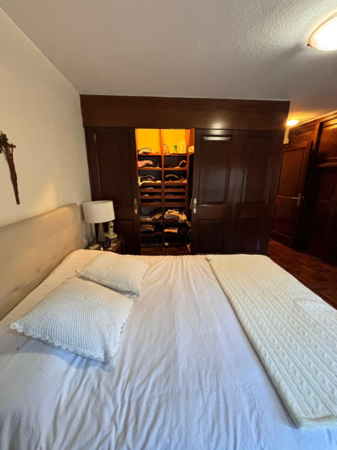 Apartamento ID.440 - Hermosa propiedad de estilo en Puerto del Buceo 3 dorm y servicio 2 gges