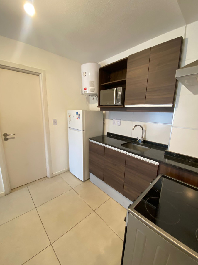 Apartamento ID.241 - Monoambiente equipado en Alquiler en Parque Rodó