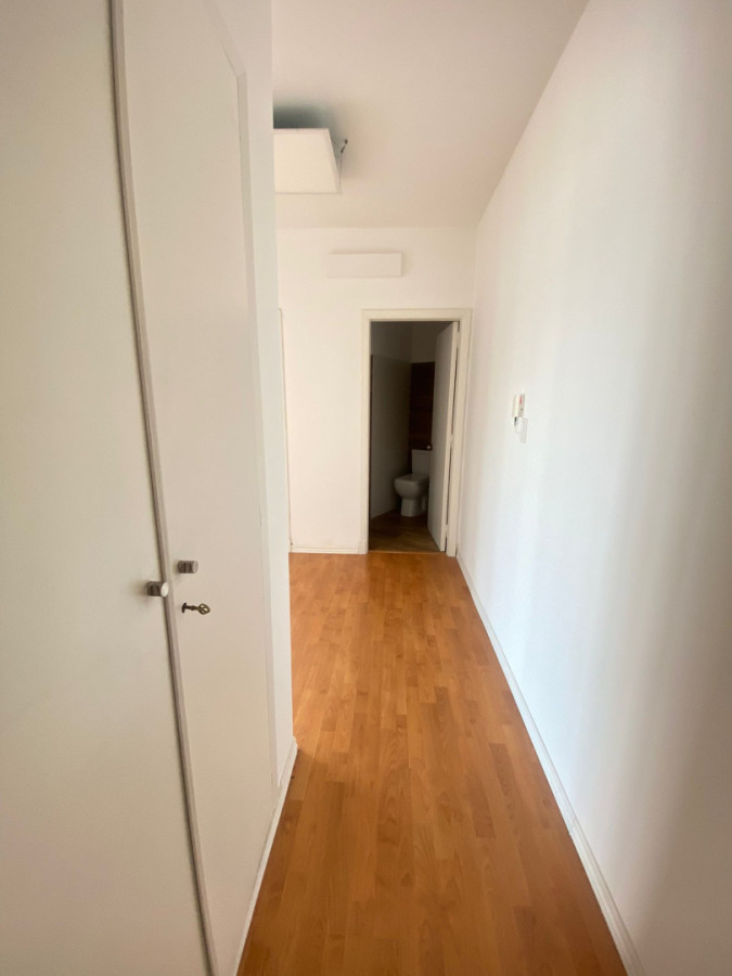 Apartamento ID.402 - Hermoso apartamento en alquiler 3 dorm frente al mar en Pocitos