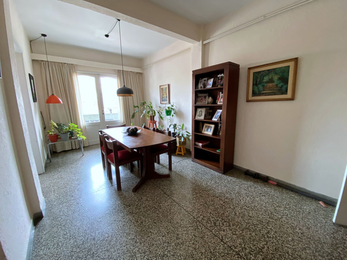 Apartamento ID.395 - Muy lindo departamento en La Blanqueada 3 dorm y 2 baños en Venta