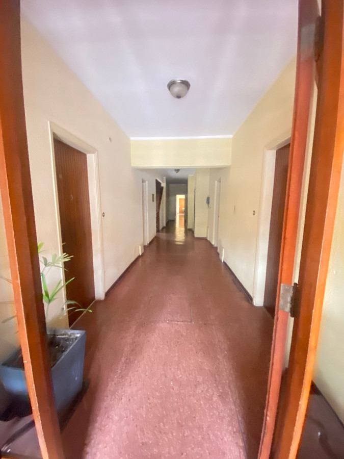 Apartamento ID.353 - Departamento 2 dorm y servicio  a la venta en Punta Carretas