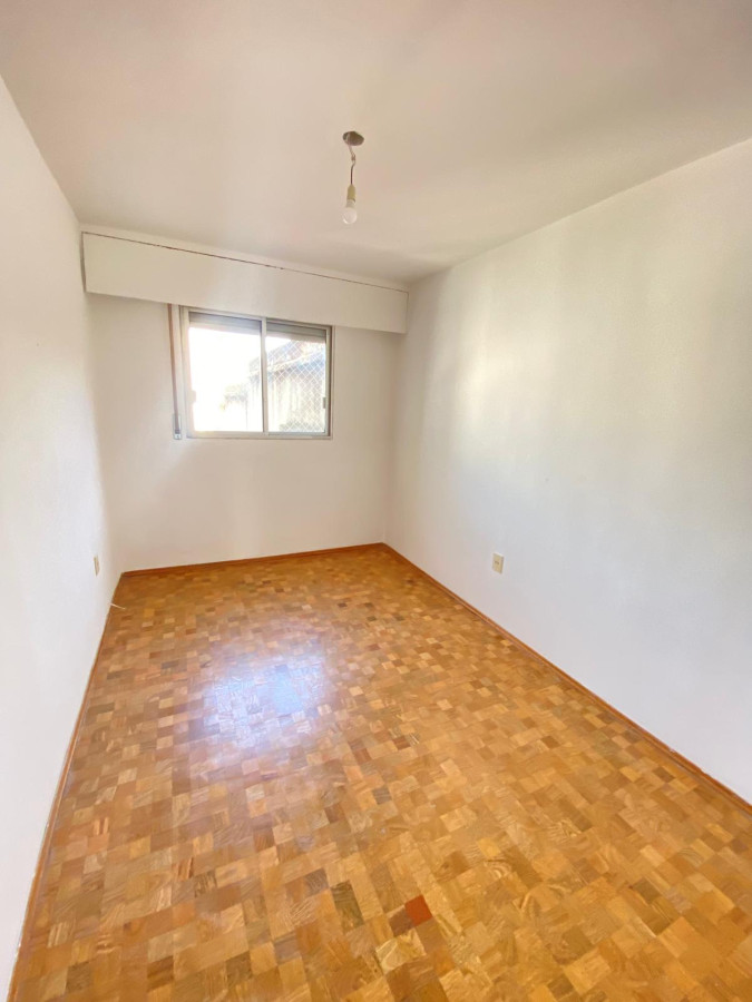 Apartamento ID.317 - Hermoso apartamento en Punta Carretas 4 dorm. En Venta!
