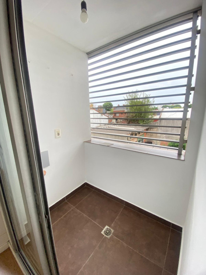 Apartamento ID.427 - Muy lindo apartamento 2 dorm en alquiler en La Blanqueada