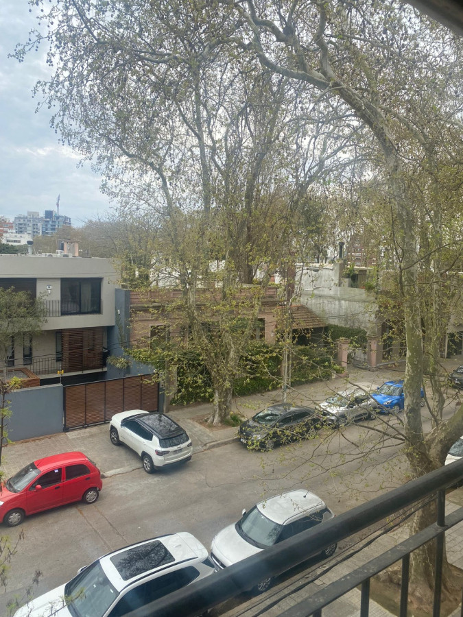 Apartamento ID.353 - Departamento 2 dorm y servicio  a la venta en Punta Carretas