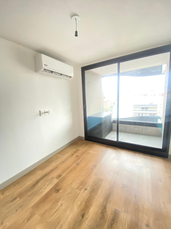 Apartamento ID.463 - Alquiler en Jardín Castellanos 1 dormitorio, piso 11 al frente