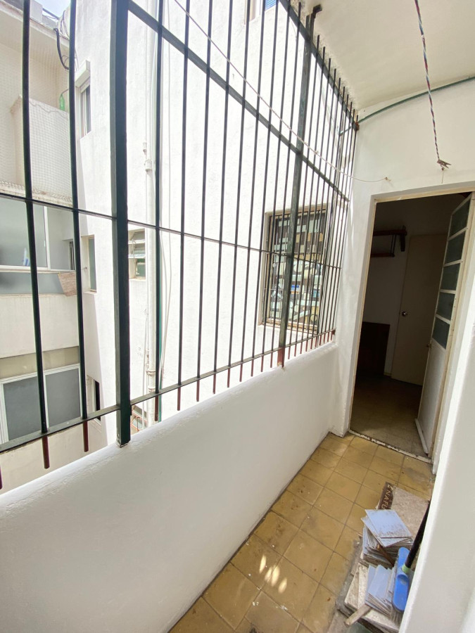 Apartamento ID.353 - Departamento 2 dorm y servicio  a la venta en Punta Carretas