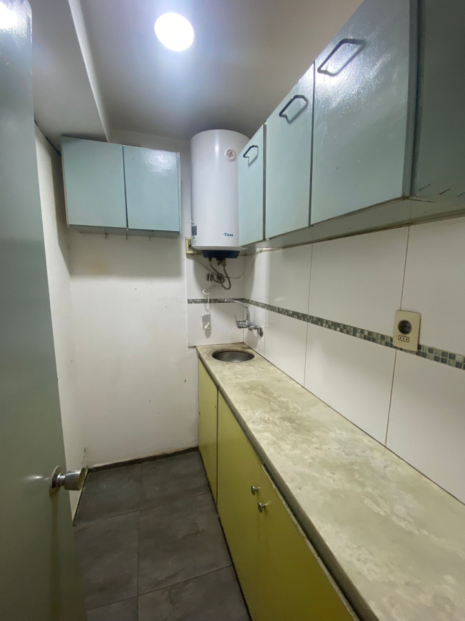 Apartamento ID.186 - Monoambiente Ideal Oficina o Vivienda en la Ciudad Vieja con renta!