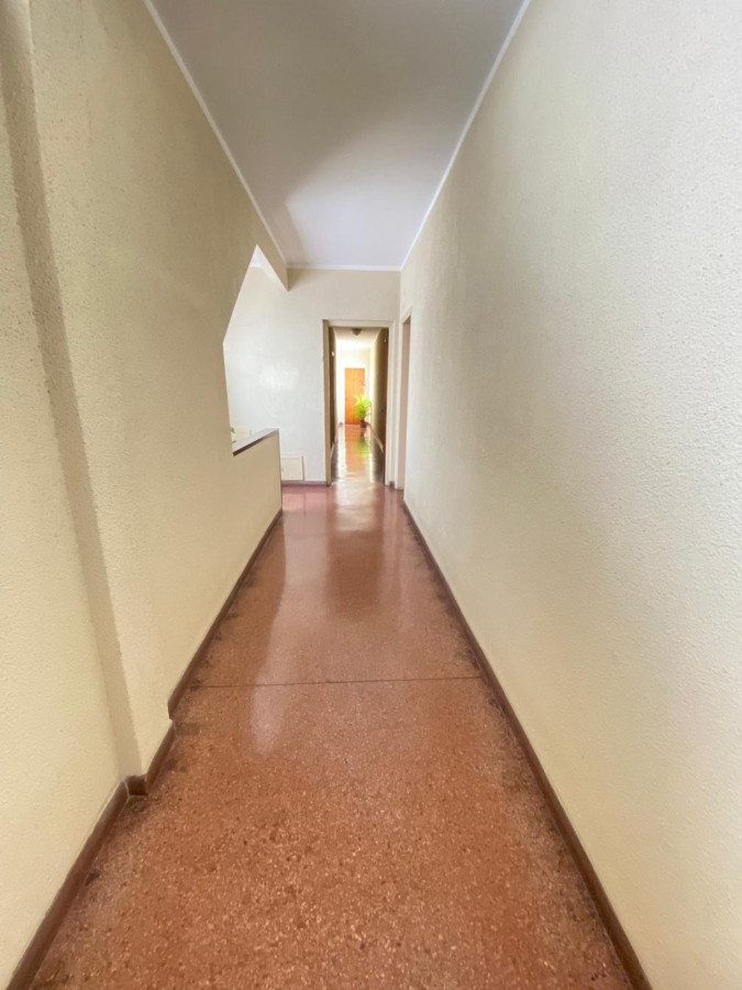 Apartamento ID.353 - Departamento 2 dorm y servicio  a la venta en Punta Carretas