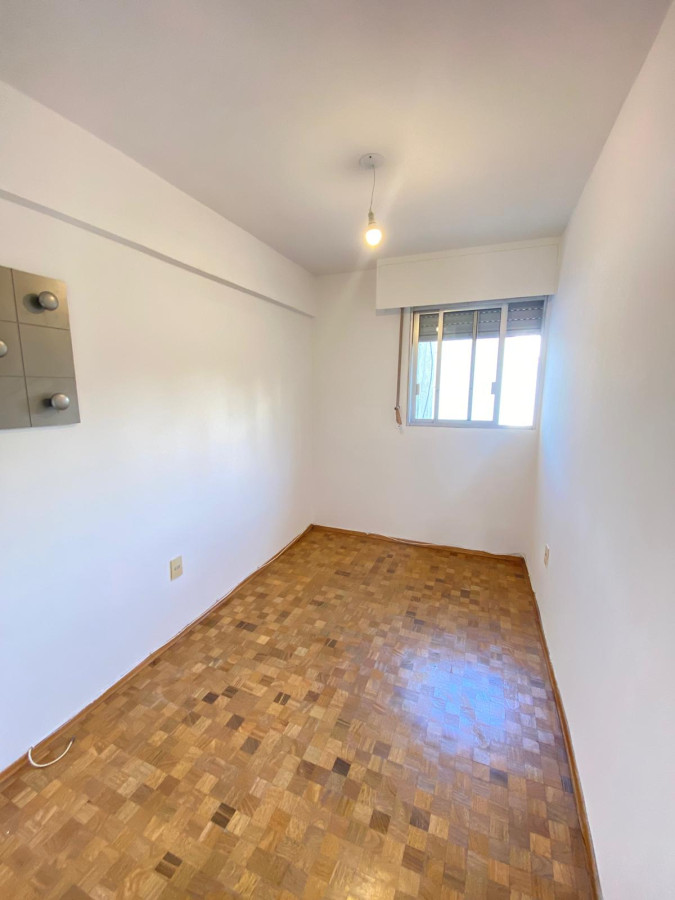 Apartamento ID.317 - Hermoso apartamento en Punta Carretas 4 dorm. En Venta!