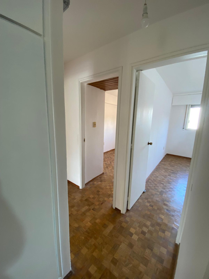 Apartamento ID.317 - Hermoso apartamento en Punta Carretas 4 dorm. En Venta!