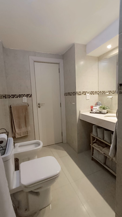 Apartamento ID.8 - Muy lindo apartamento 2 dorm y gge en Tres Cruces