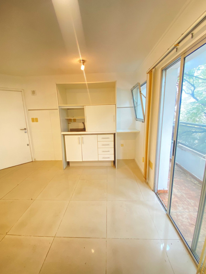 Apartamento ID.446 - Excelente ubicación en alquiler 1 dorm Pocitos