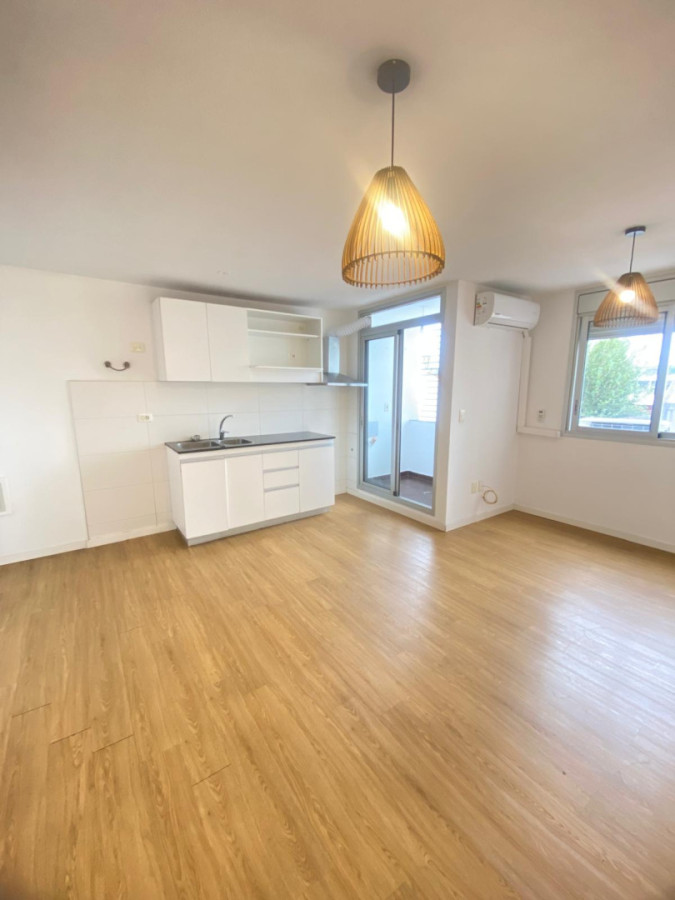 Apartamento ID.427 - Muy lindo apartamento 2 dorm en alquiler en La Blanqueada