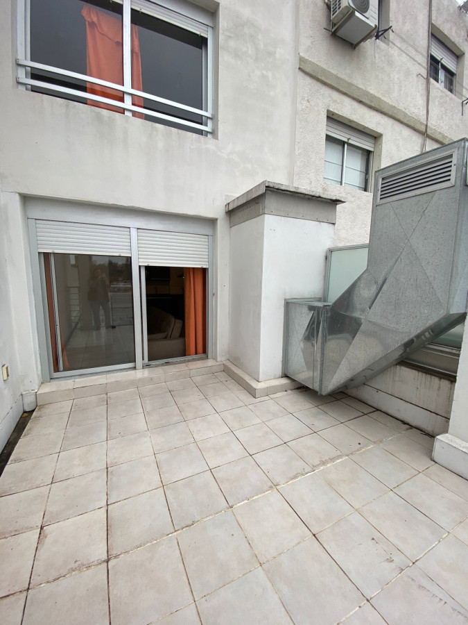 Apartamento ID.241 - Monoambiente equipado en Alquiler en Parque Rodó