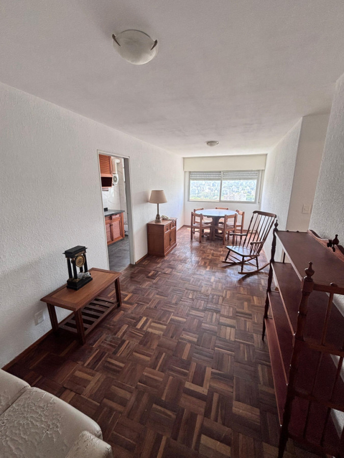 Apartamento ID.430 - Alquiler en Punta Carretas 2 dormitorios