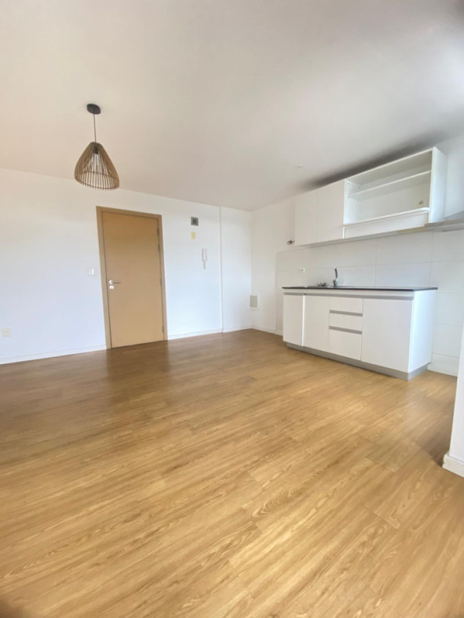Apartamento ID.427 - Muy lindo apartamento 2 dorm en alquiler en La Blanqueada