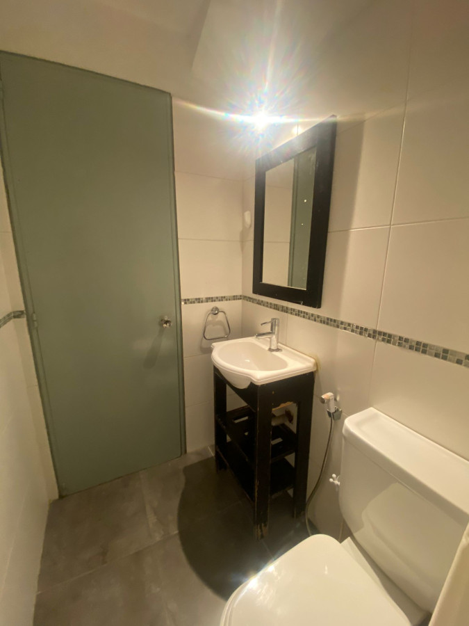 Apartamento ID.186 - Monoambiente Ideal Oficina o Vivienda en la Ciudad Vieja con renta!