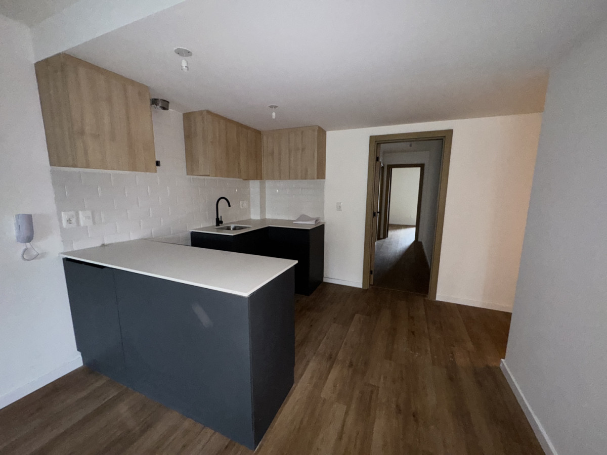 A estrenar Cordon Sur.