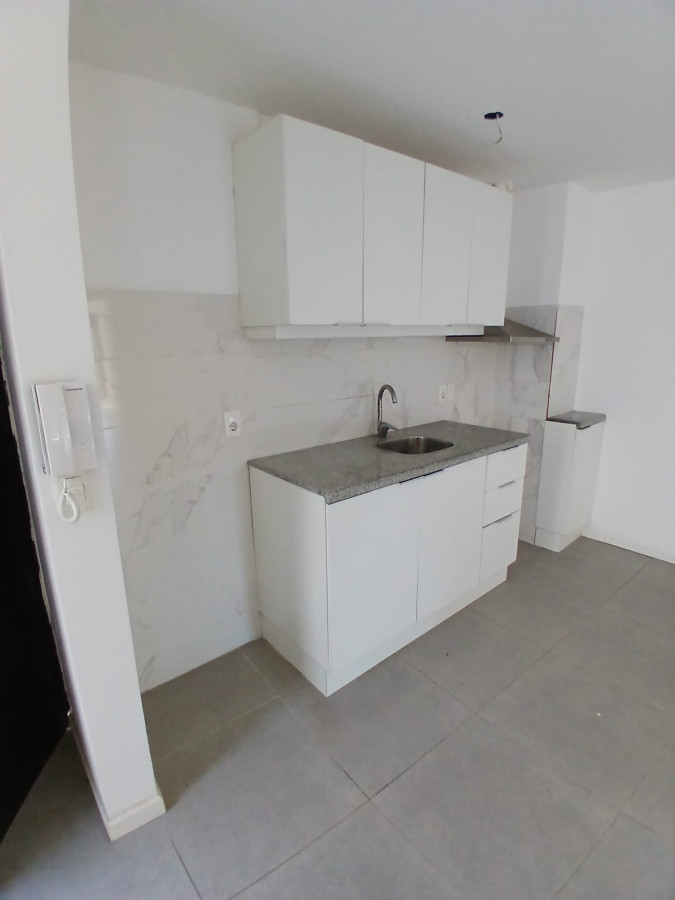 Apartamento en venta ideal renta 2 dorm cerca de Tres Cruces