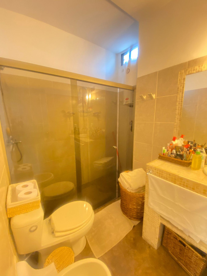 Casa ID.419 - Casa de 3 dormitorios con parrillero, terraza y jardín cerca de Plaza Italia Shopping