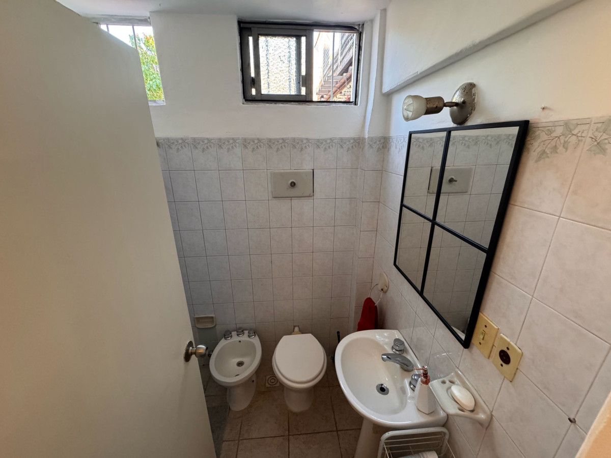 Casa ID.297 - Casa en PH 3 dormitorios y 2 baños en Venta en Buceo