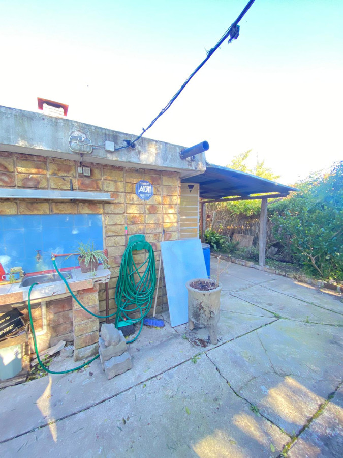 Casa ID.322 - En Venta Pinamar Sur 2 dorm a una cuadra del mar