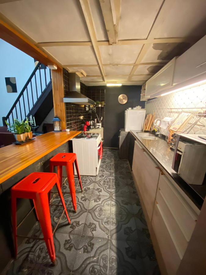 Casa ID.324 - Casa en Venta 3 dorm y azotea con Parrillero en La Comercial