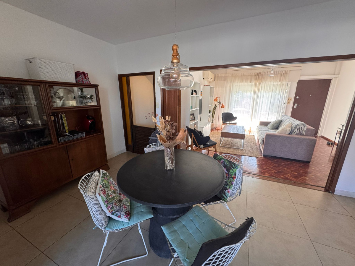 Casa ID.297 - Casa en PH 3 dormitorios y 2 baños en Venta en Buceo