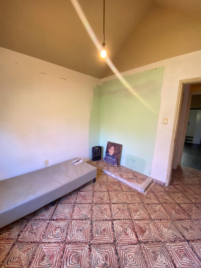 Casa ID.322 - En Venta Pinamar Sur 2 dorm a una cuadra del mar