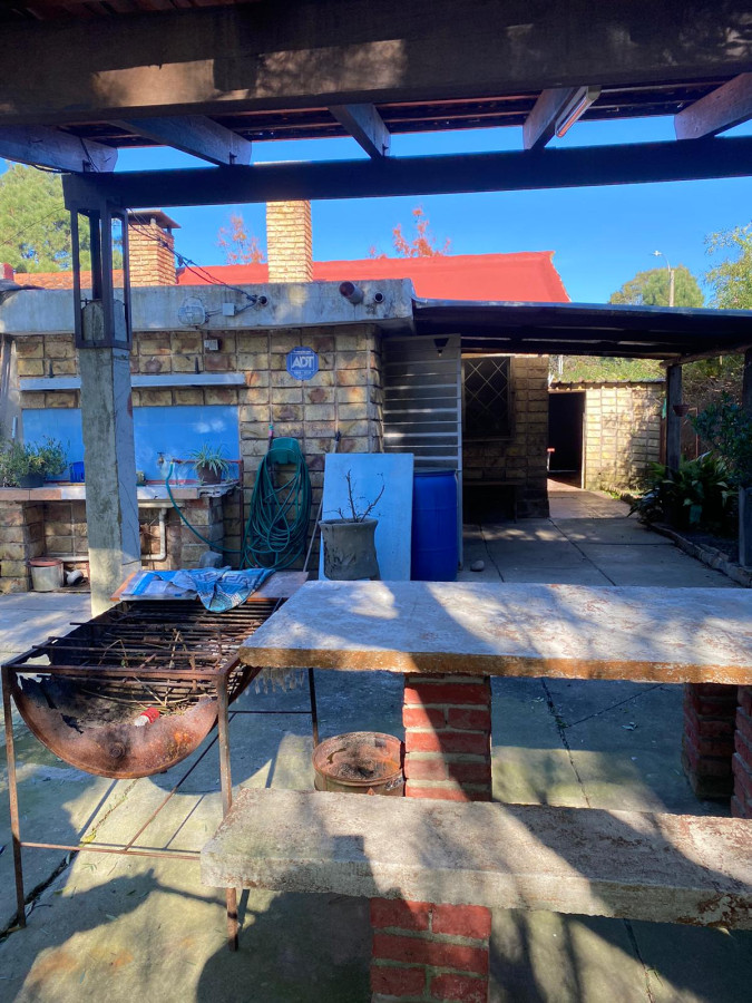 Casa ID.322 - En Venta Pinamar Sur 2 dorm a una cuadra del mar