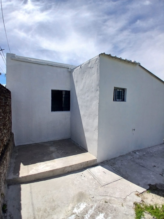 Casa ID.348 - Casa en PH con 2 dormitorios y amplio fondo