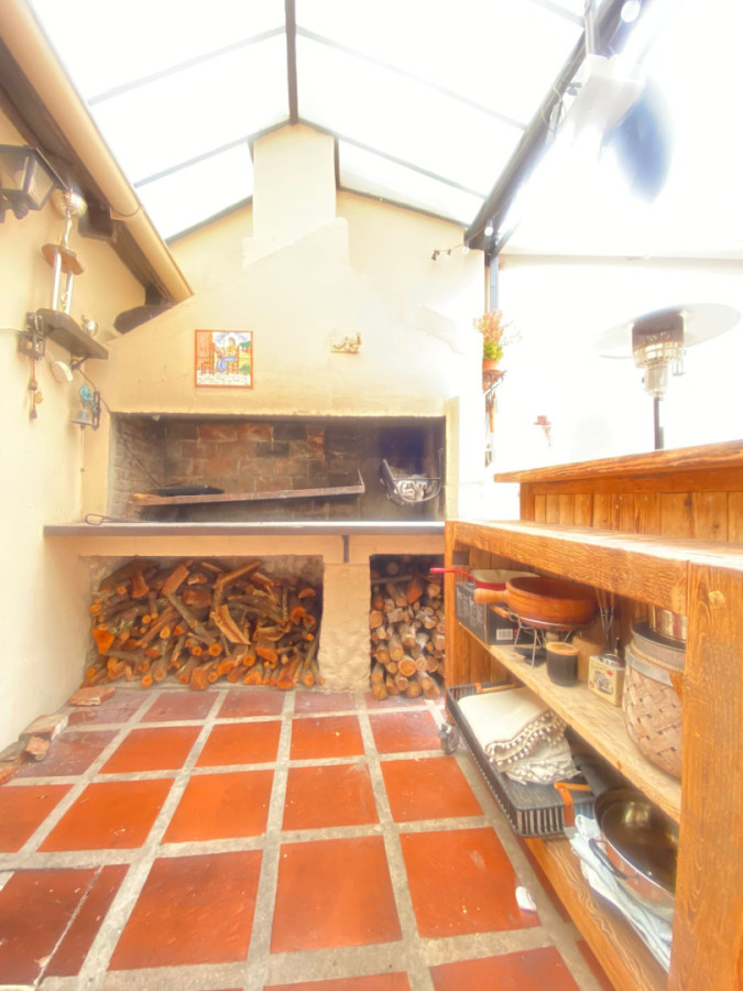 Casa ID.419 - Casa de 3 dormitorios con parrillero, terraza y jardín cerca de Plaza Italia Shopping