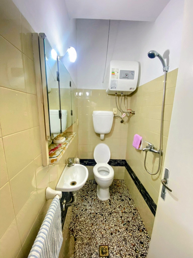 Casa ID.447 - Casa de dos plantas | Buceo | 2 dorm. | 2 baños | Garage
