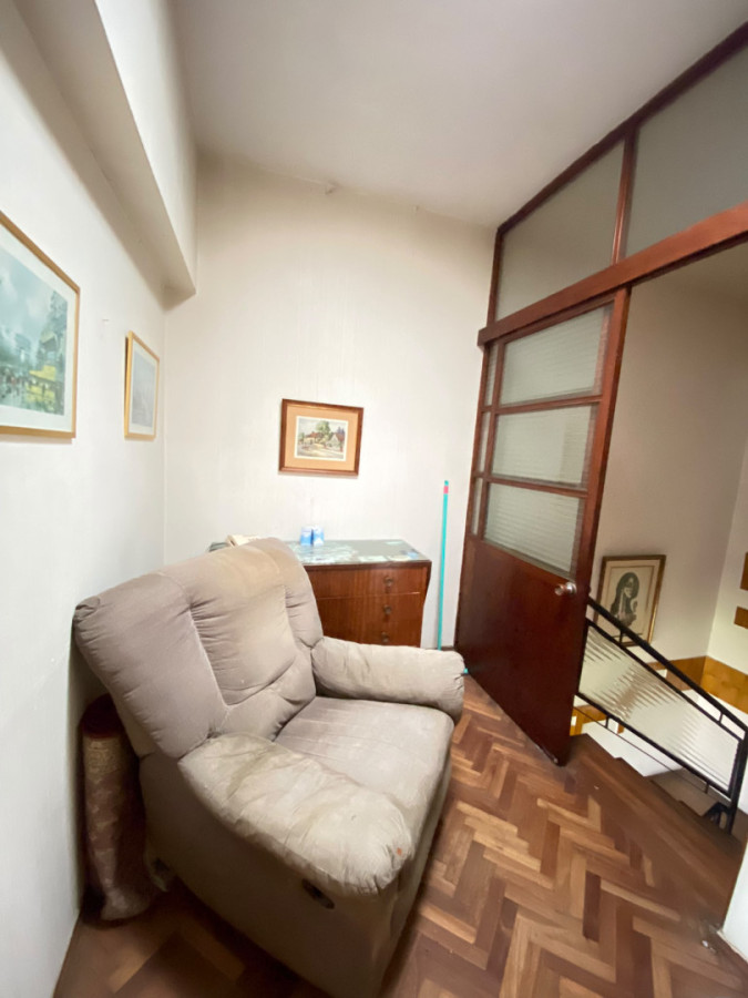 Casa ID.454 - Casa con vista al mar, 3 dormitorios, garaje y patio en Buceo