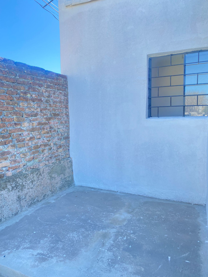 Casa ID.348 - Casa en ph 2 dorm gran fondo  Barrio Maroñas 