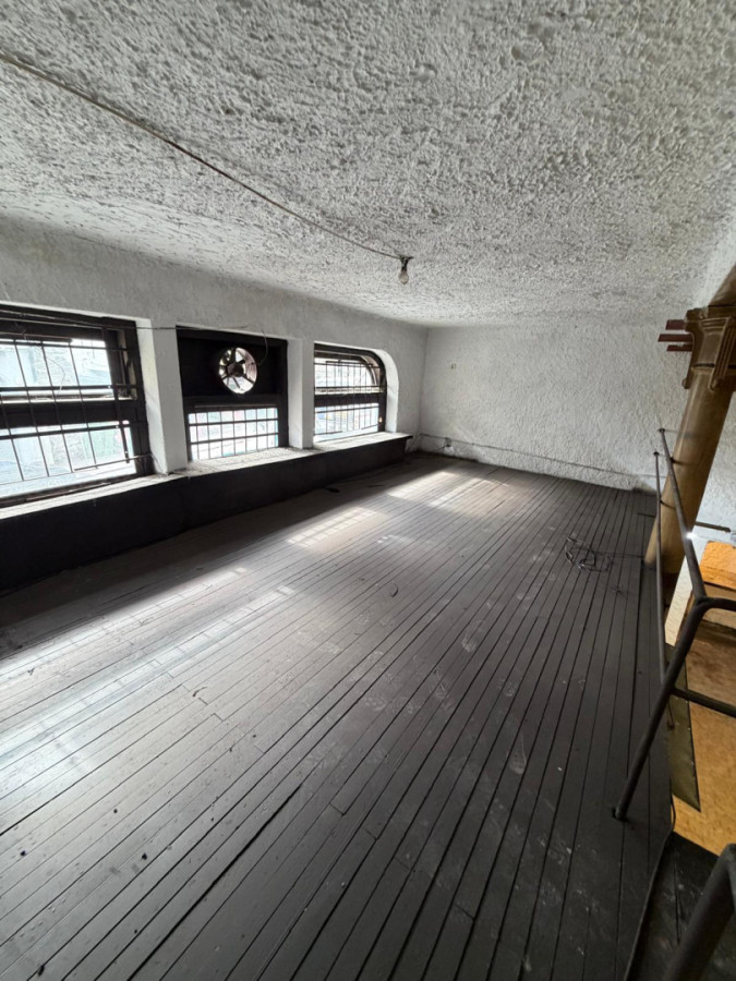 Casa ID.439 - Casa de 3 dorm en venta en el Centro con local comercial!