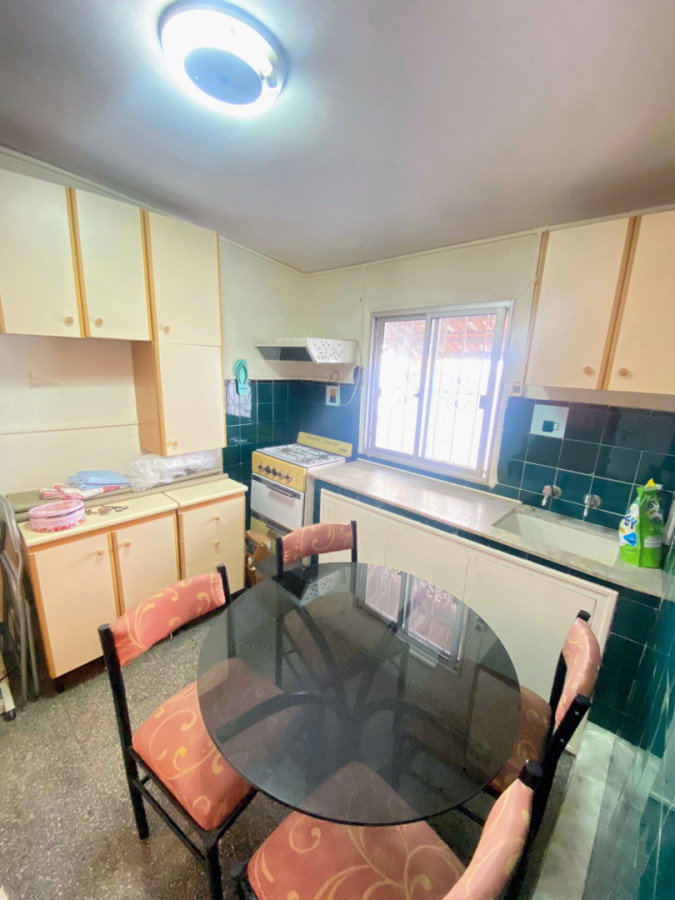 Casa ID.447 - Casa de dos plantas | Buceo | 2 dorm. | 2 baños | Garage