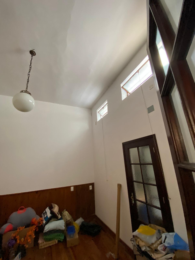 Casa ID.318 - Gran propiedad en Pocitos en Padrón Único 4 dorm,2 baños y gge