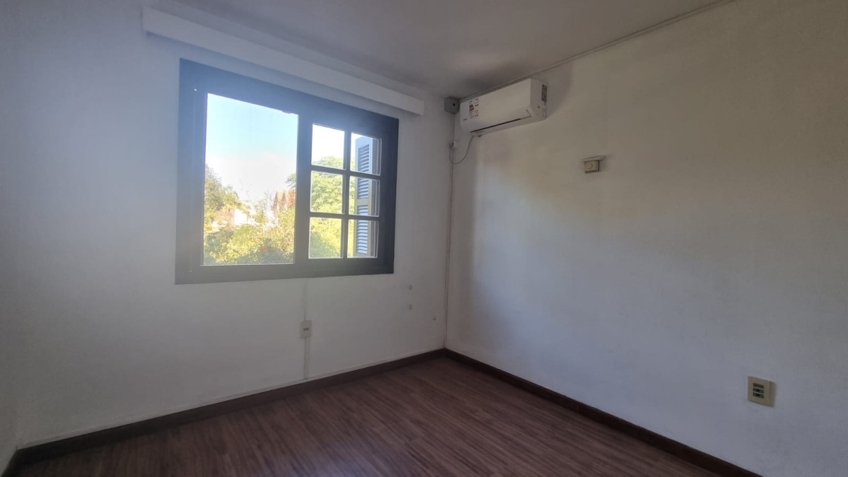Casa ID.329 - Hermosa casa de 3 dormitorios en Venta y Alquiler en Carrasco