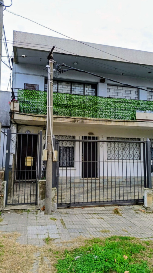 Casa ID.450 - Casa de Altos con 2 dormitorios en Buceo.