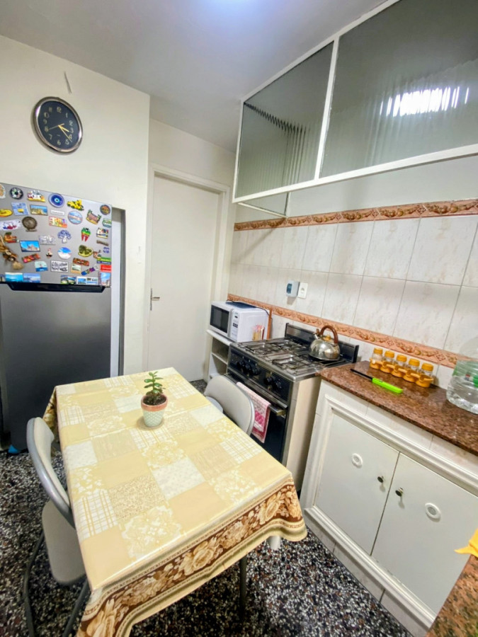 Casa ID.447 - Casa de dos plantas | Buceo | 2 dorm. | 2 baños | Garage