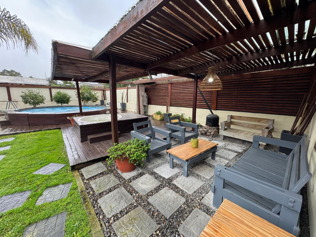Casa ID.351 - Excelente propiedad en Atlantida